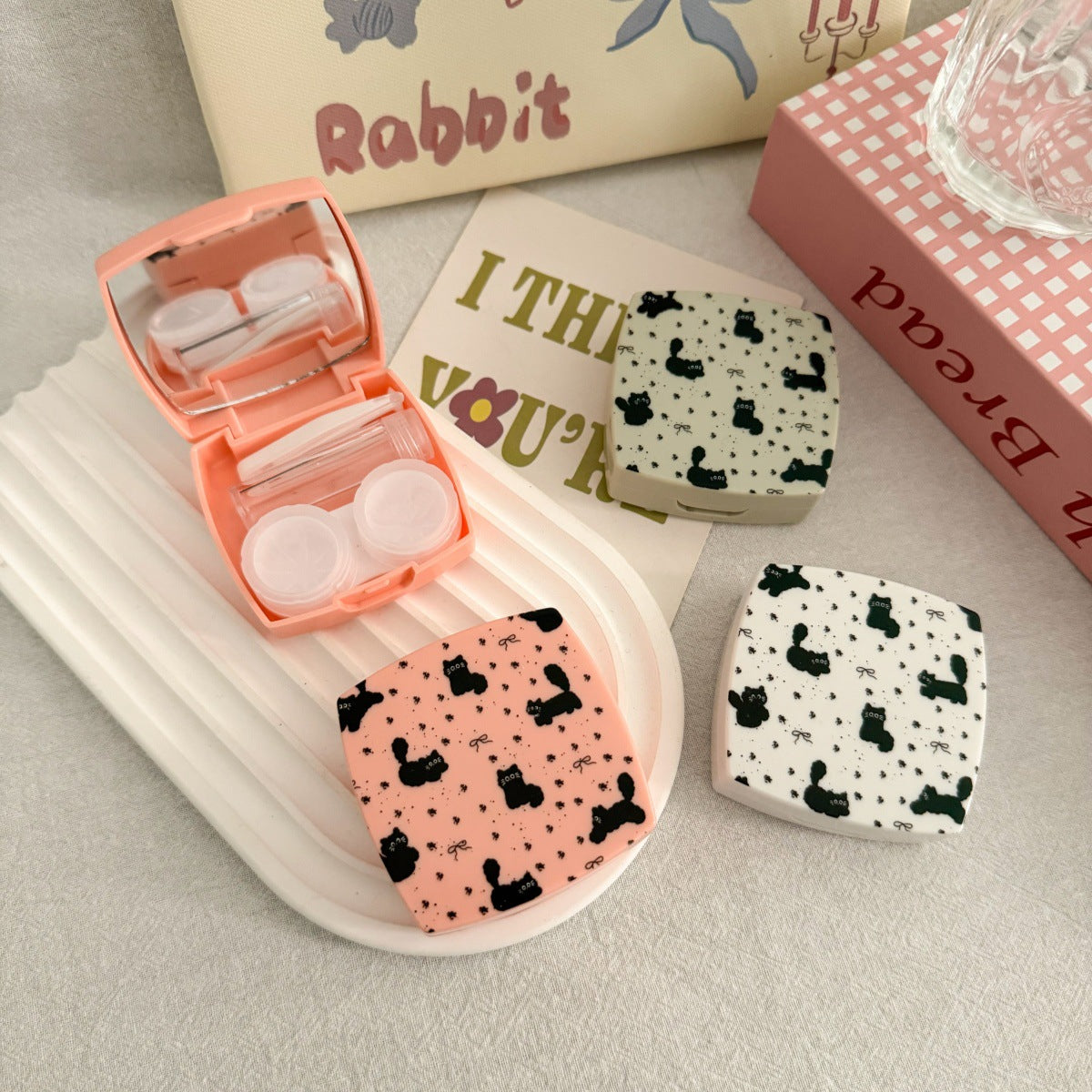 Floral Bow Cat-Shaped Coloured Contact Lens Case Secondary image