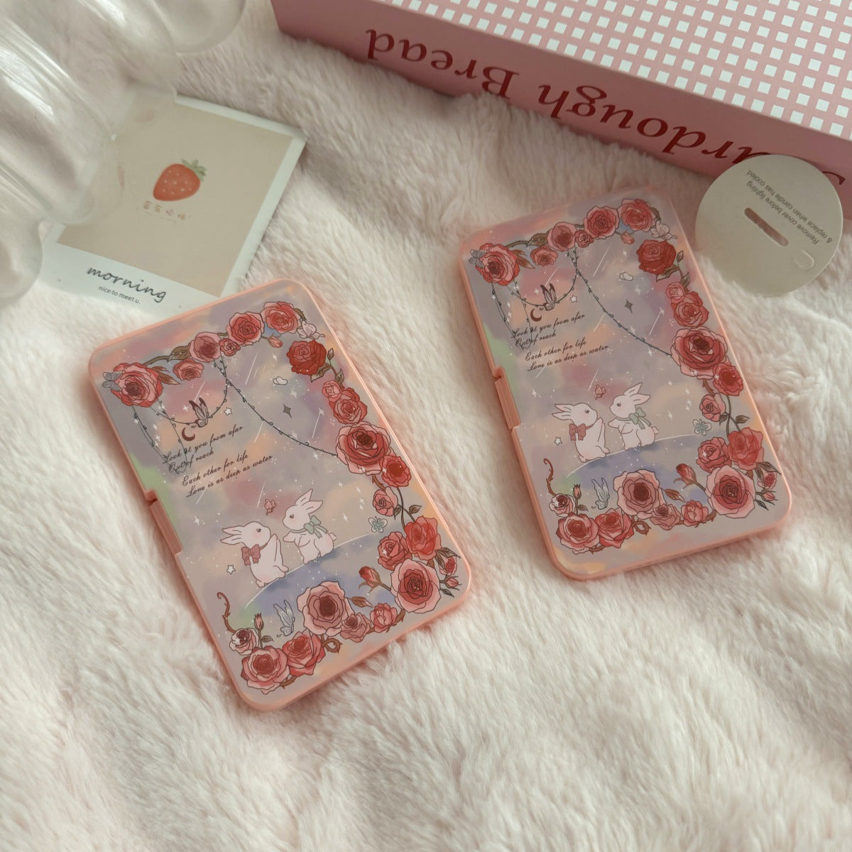 Romantic Rose Manor Coloured Contact Lens Case Secondary image