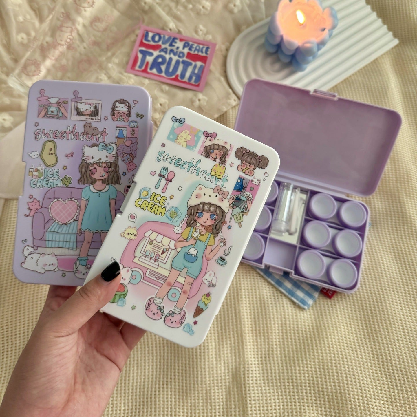 SweetHeart Girl Coloured Contact Lens Case Main image