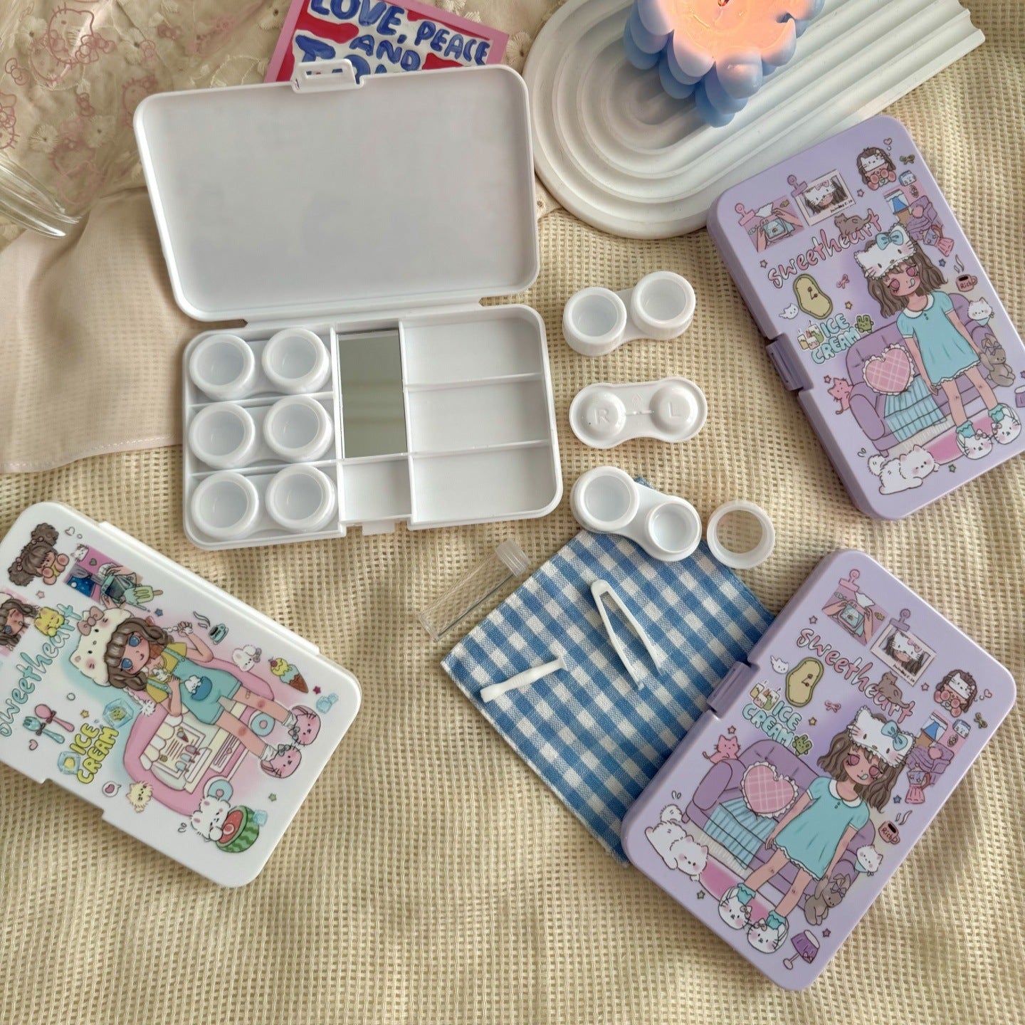 SweetHeart Girl Coloured Contact Lens Case Secondary image