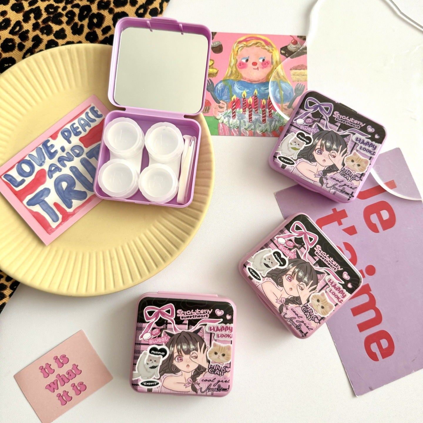 Cool Girl Coloured Contact Lens Case Secondary image