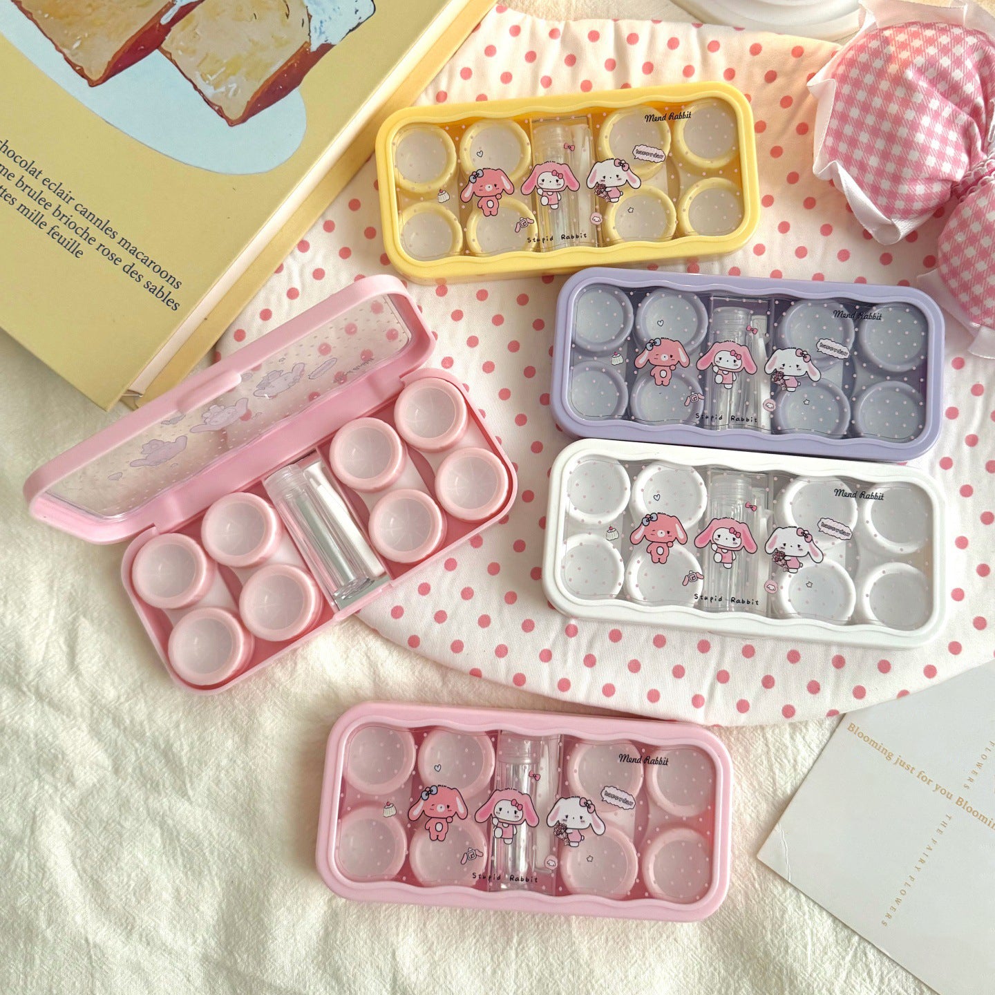 Polka-dot Mend Rabbit Colored Contact Lens Case Secondary image