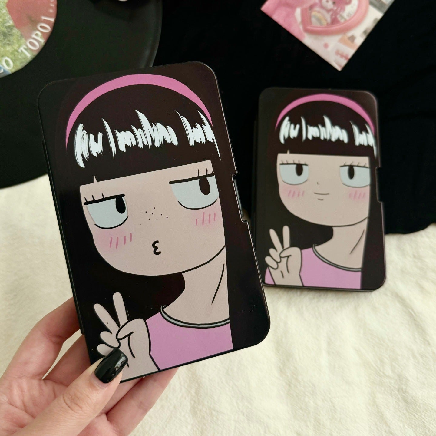 Sassy Girl Coloured Contact Lens Case Main image