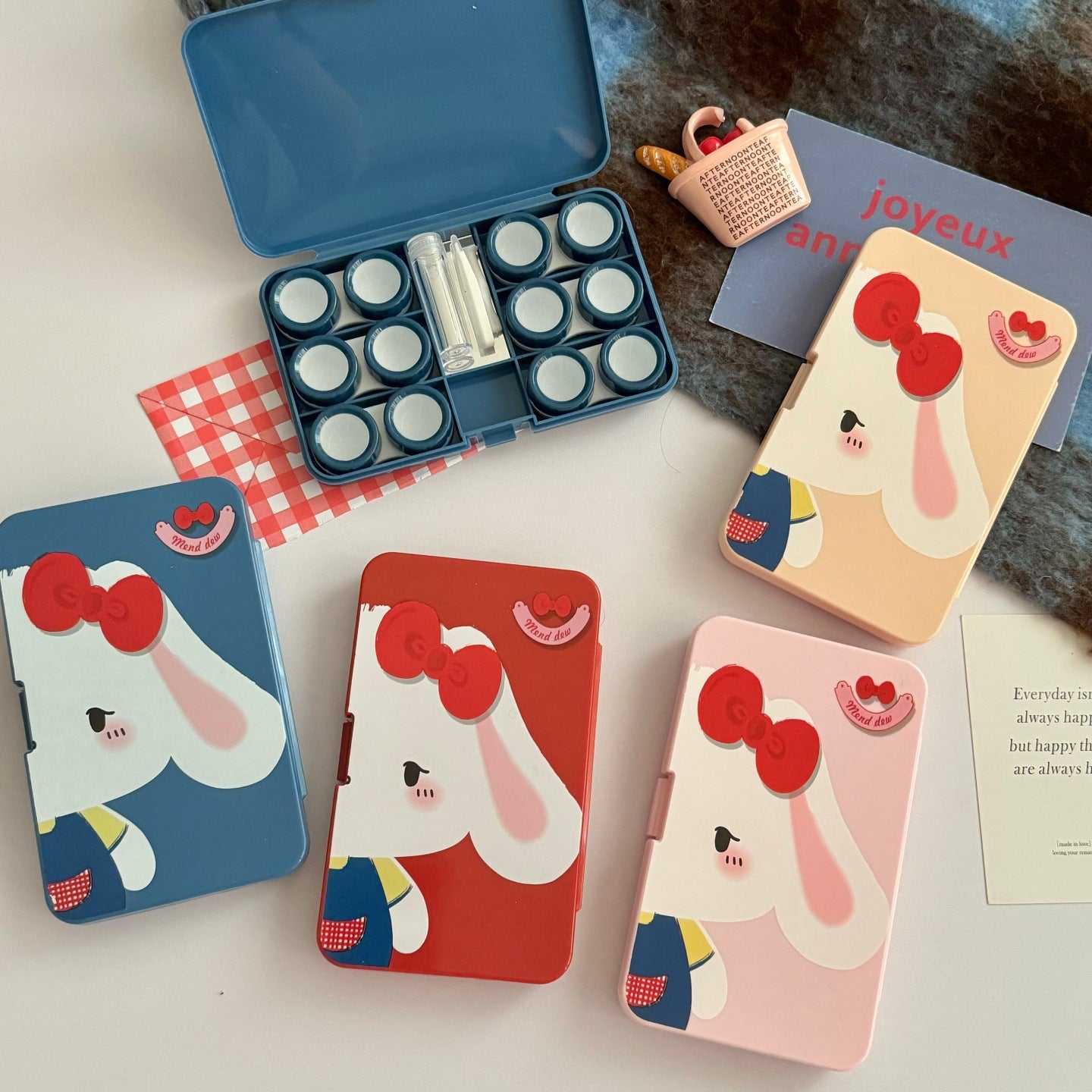 Lop Ear Bow Bunny Coloured Contact Lens Case Main image
