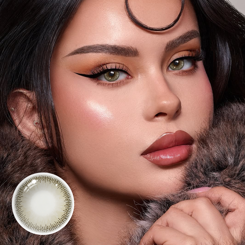 Marcela Hazel Coloured Contact Lenses Secondary image