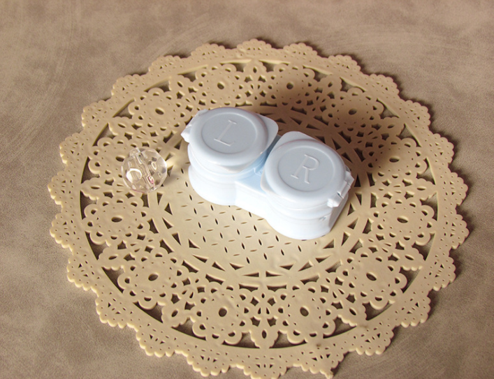 Macaroon flip cover Colored Contact Lens Case