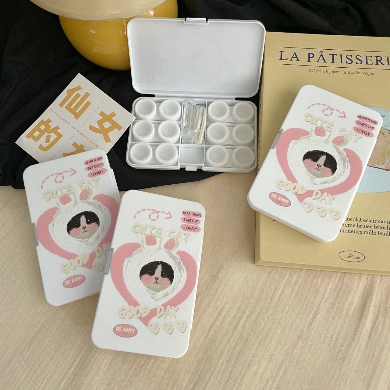 Cute Cat Colored Contact Lens Case - BEAUEYE (UK)