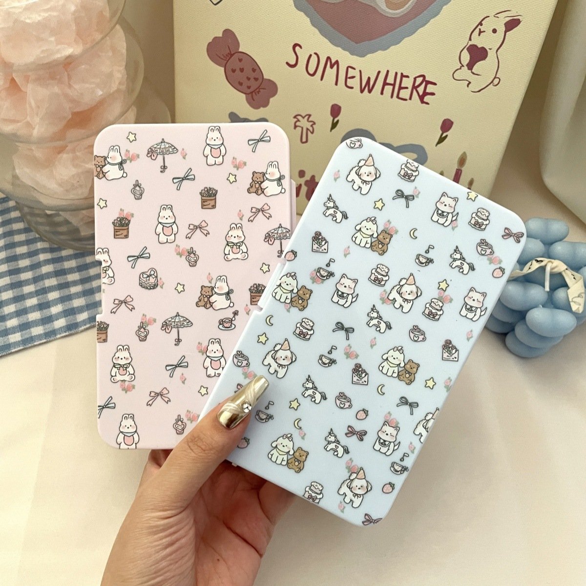Flowers Puppy Colored Contact Lens Case - BEAUEYE (UK)