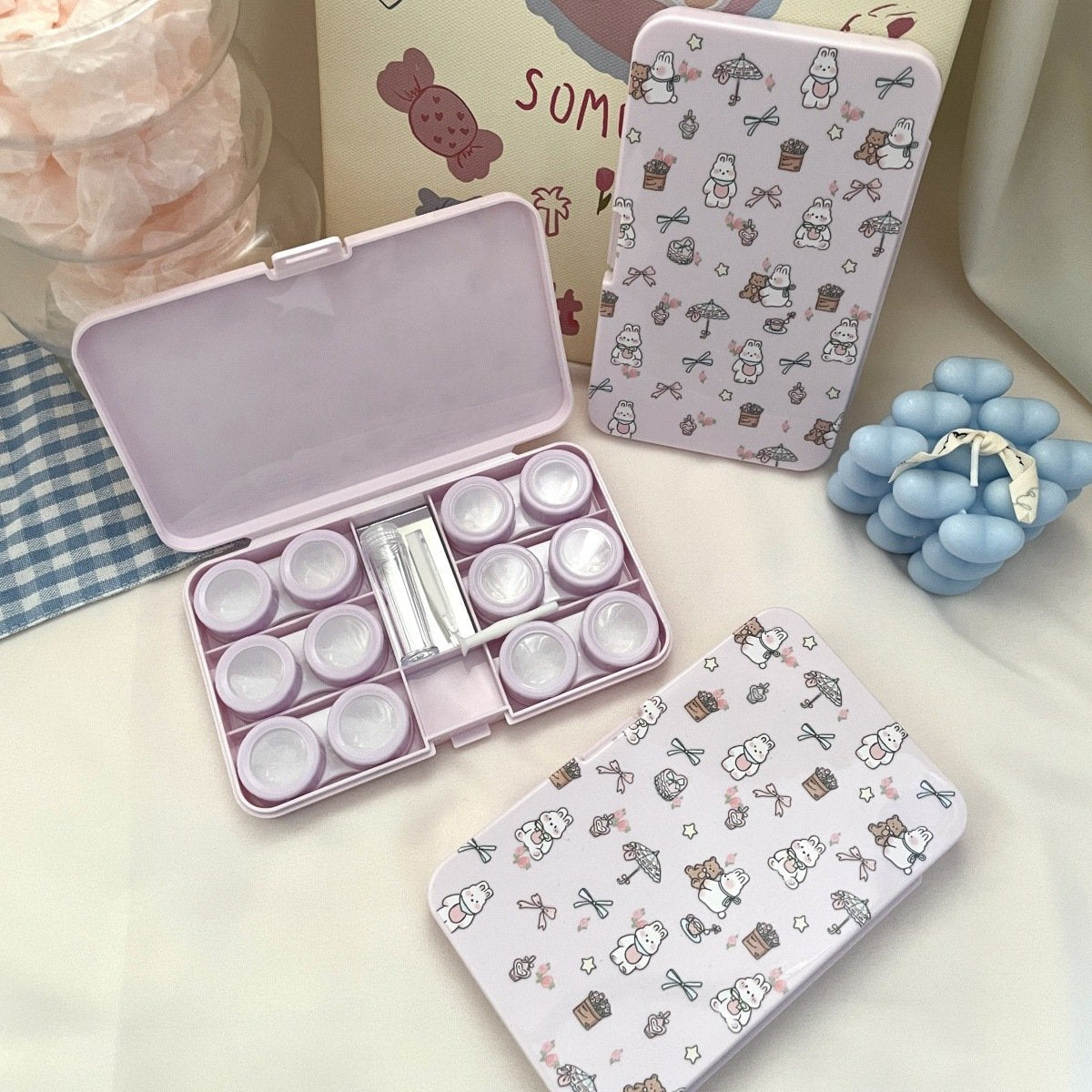 Flowers Puppy Colored Contact Lens Case - BEAUEYE (UK)