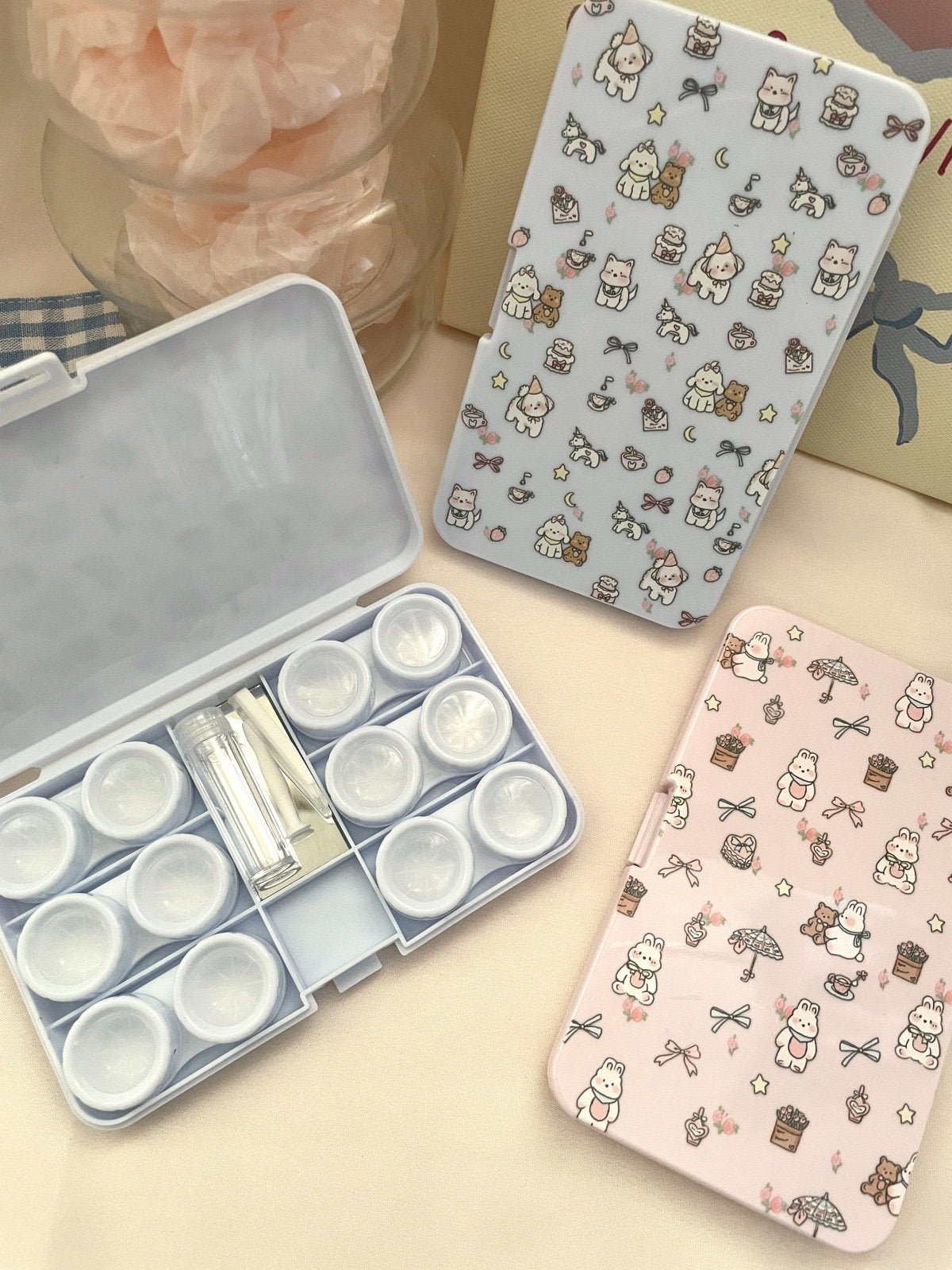 Flowers Puppy Colored Contact Lens Case - BEAUEYE (UK)