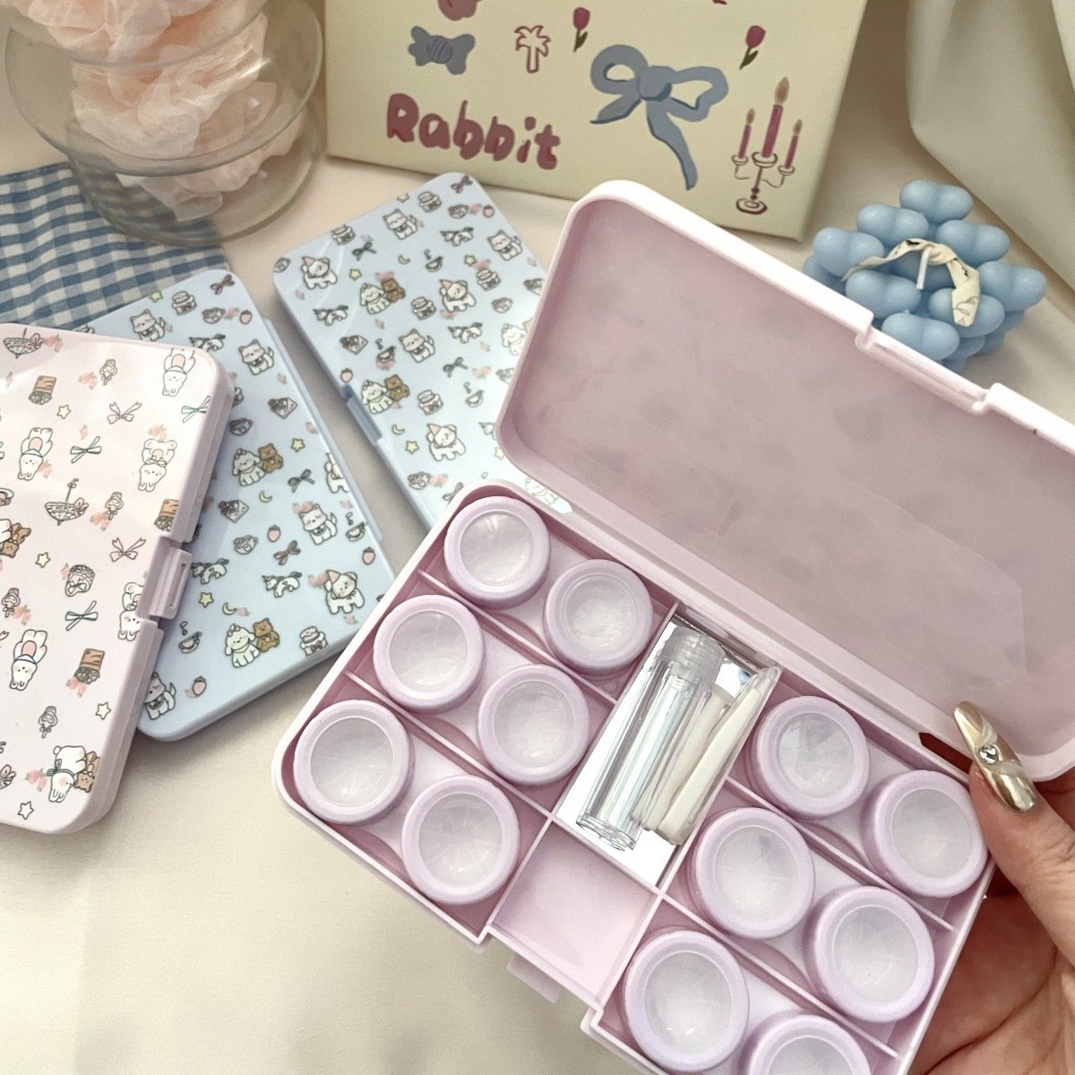 Flowers Puppy Colored Contact Lens Case - BEAUEYE (UK)