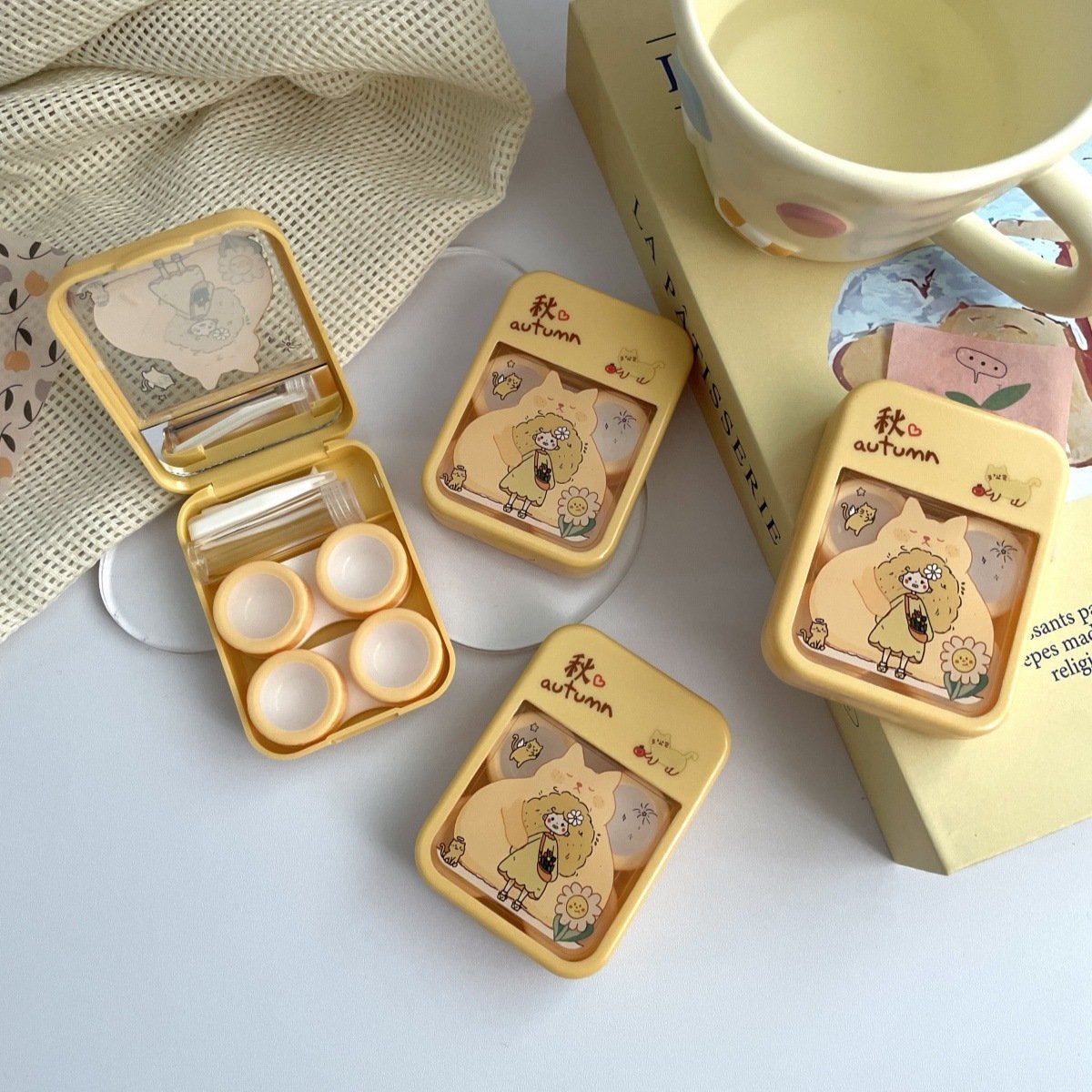 Four Seasons Girl's Heart Colored Contact Lens Case - BEAUEYE (UK)