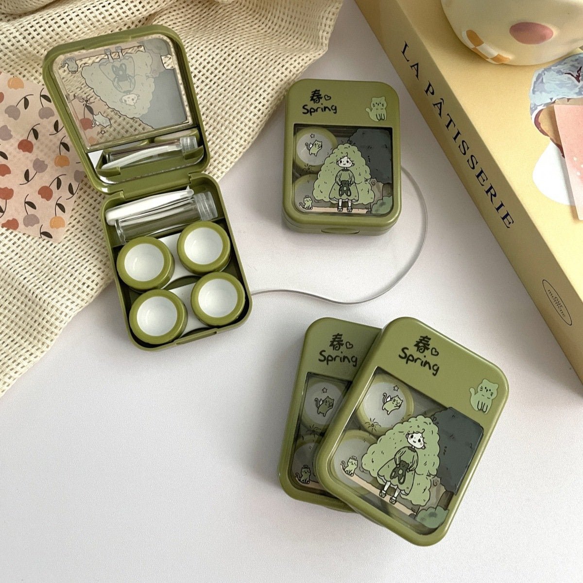 Four Seasons Girl's Heart Colored Contact Lens Case - BEAUEYE (UK)