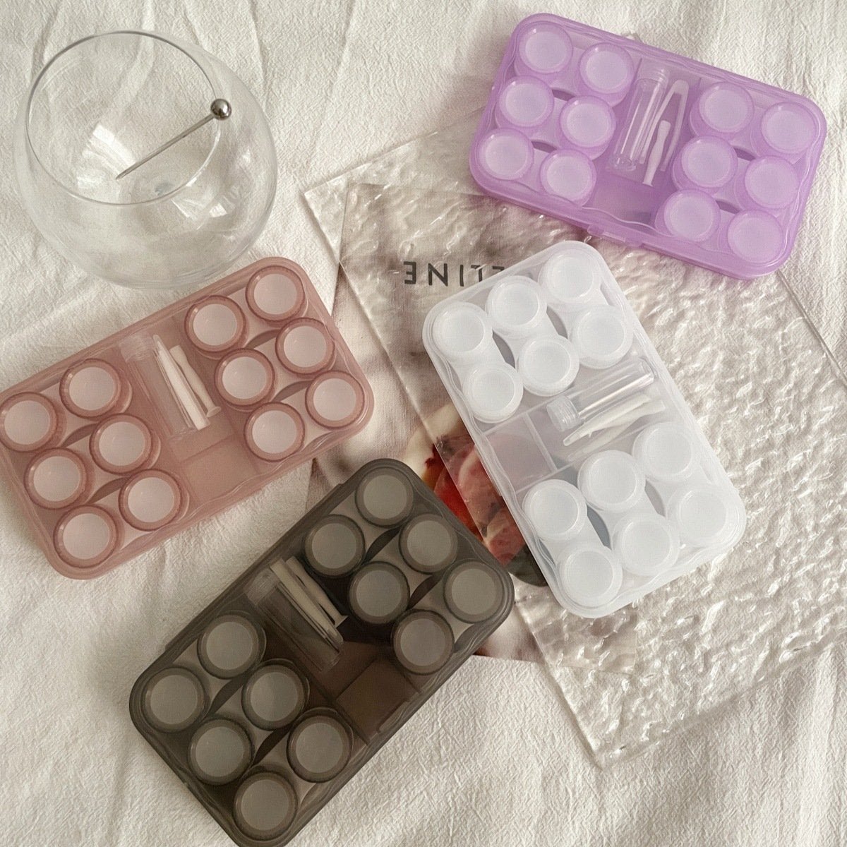 Ins Retro Cold Style Colored Contact Lens Case - BEAUEYE (UK) Main image