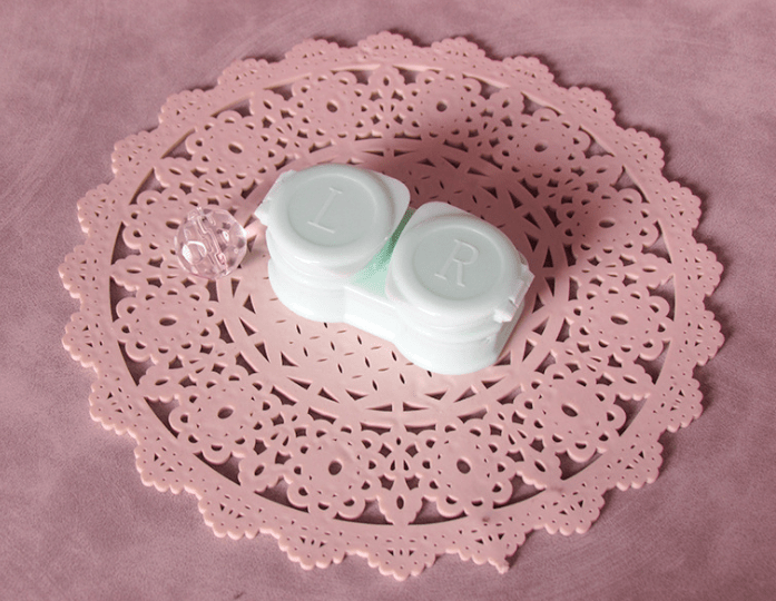 Macaroon flip cover Colored Contact Lens Case - BEAUEYE (UK)