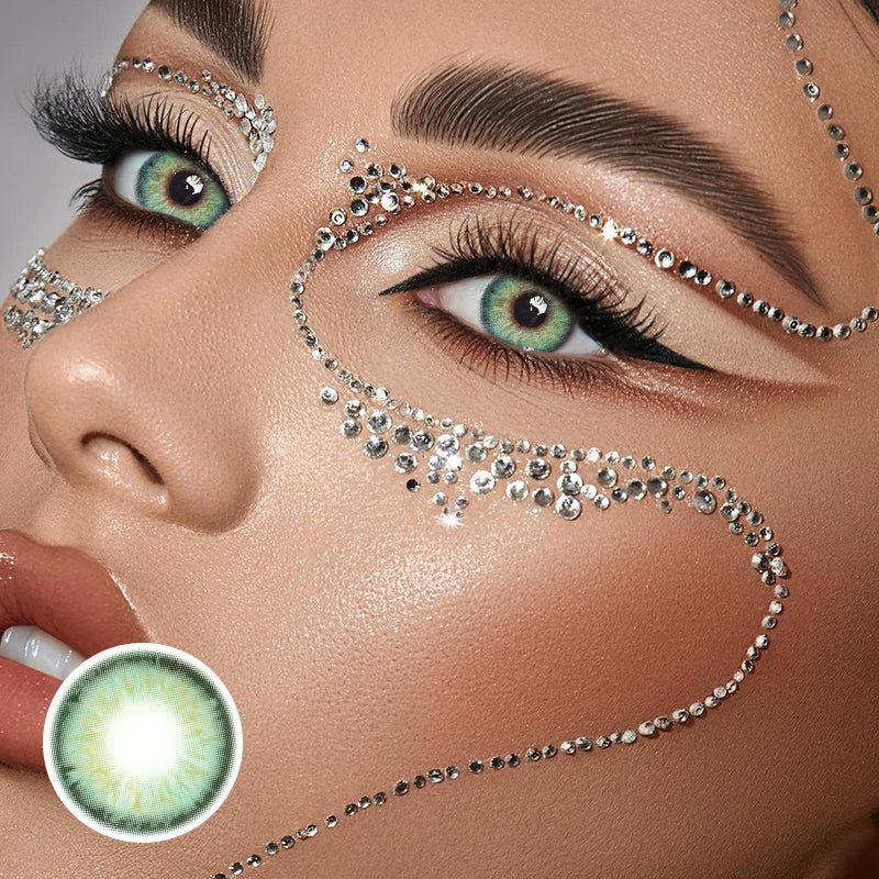 Perla Green Prescription Coloured Contact Lenses Secondary image