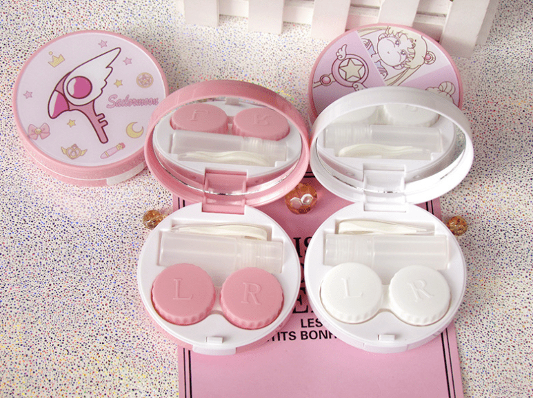 Sakura Pink Colored Contact Lens Case Secondary image