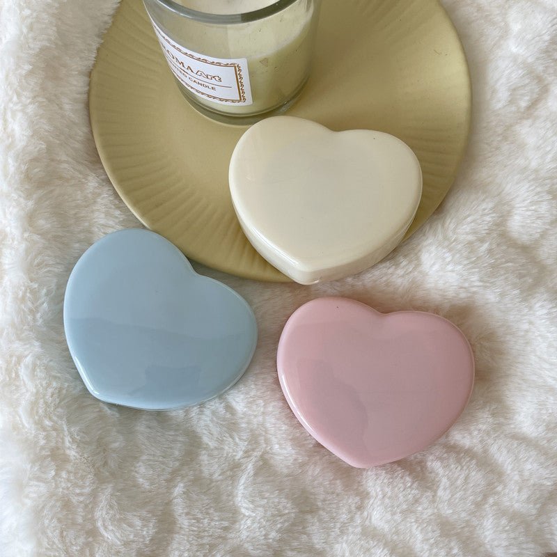 Sweet Loving Colored Contact Lens Case Secondary image
