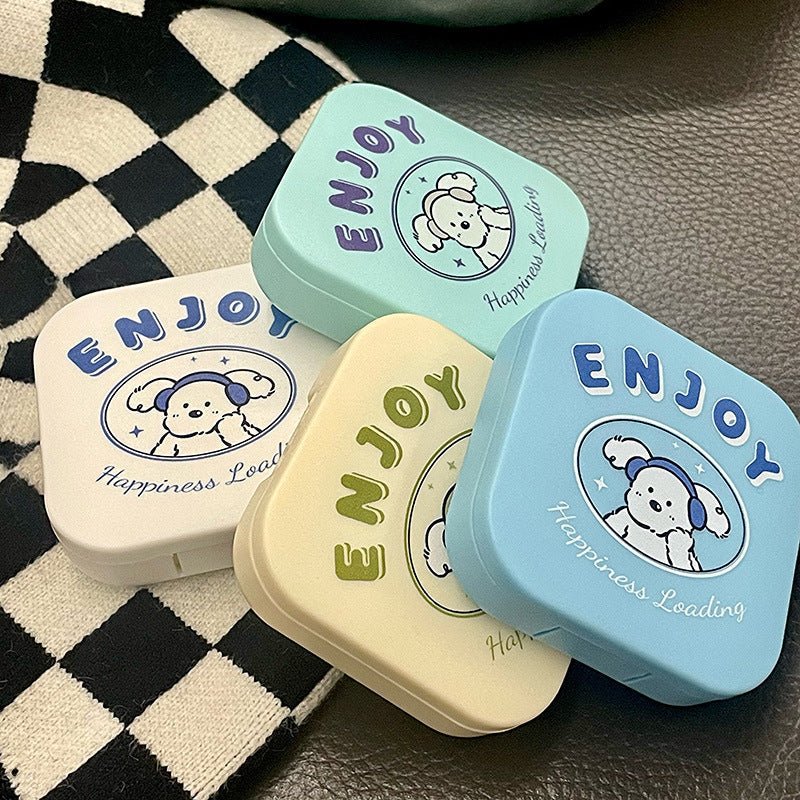 Trendy Cool Headset Puppy Colored Contact Lens Case Secondary image